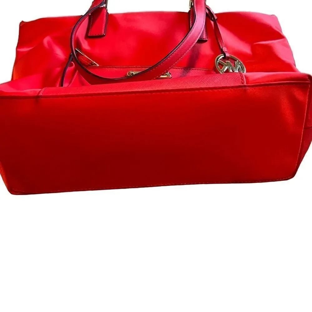 Michael Kors Ariana Large Red Tote. MSRP $280 Great Condition!!